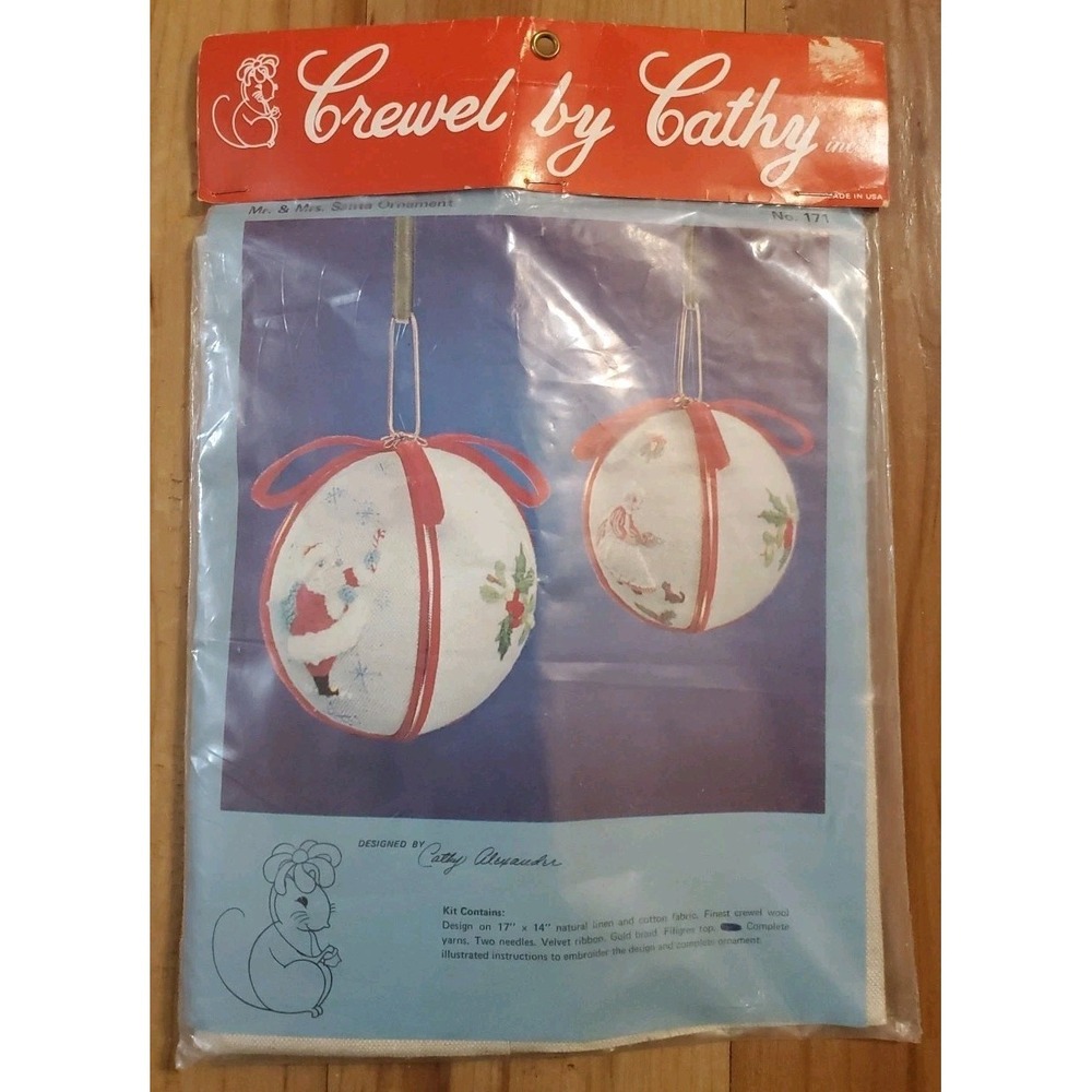 Christmas Embroidery Ornament Kit Crewel‎ By Cathy Mr & Mrs Santa New